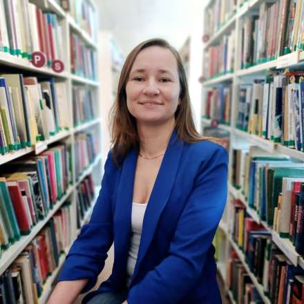 Elīna Nagli&scaron;a