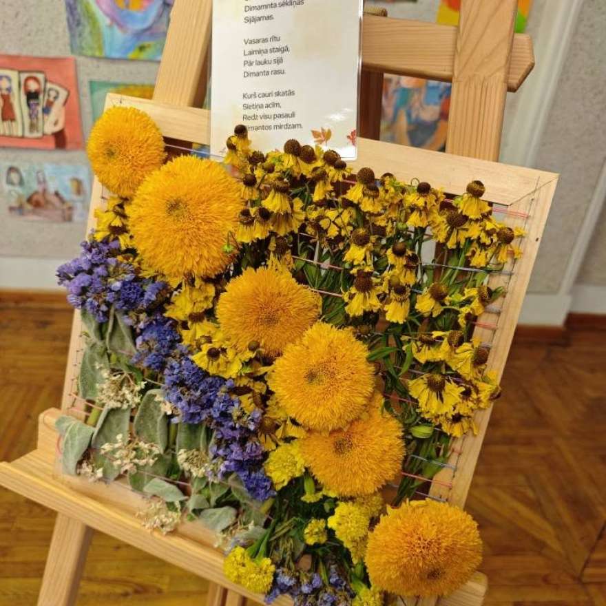 Aizvadītas Dzejas dienas Uzvaras pamatskolā