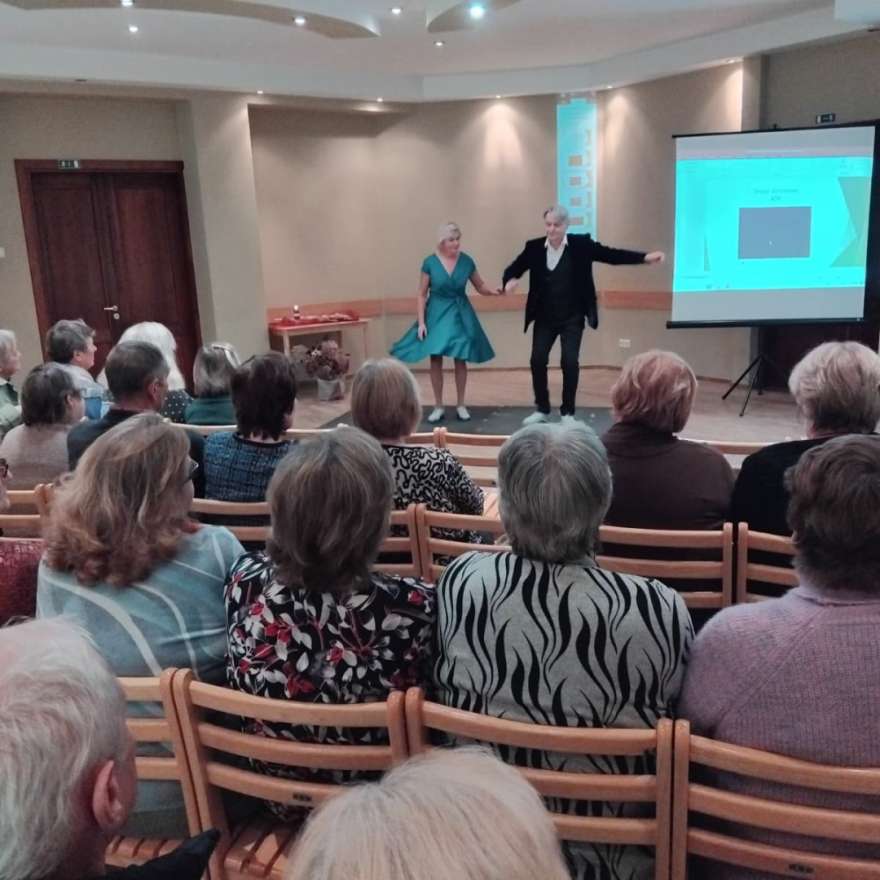 Aizvadīta sirsnīga un jauka pēcpusdiena brunaviešiem un viesiem