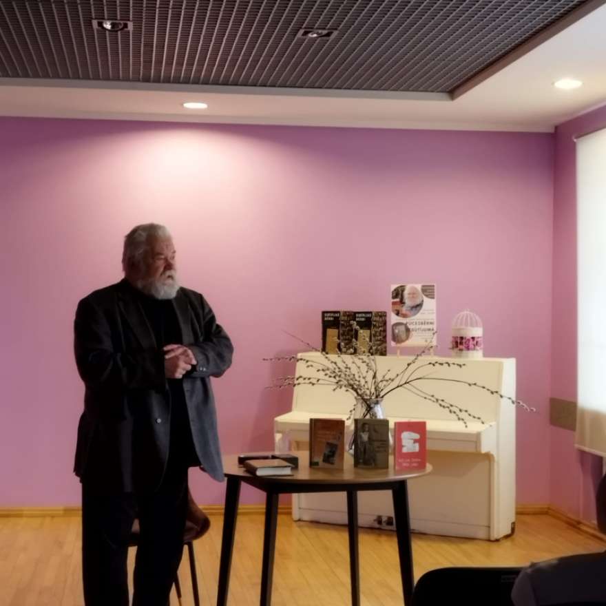 Aizvadīta tikšanās ar Kasparu Pūci