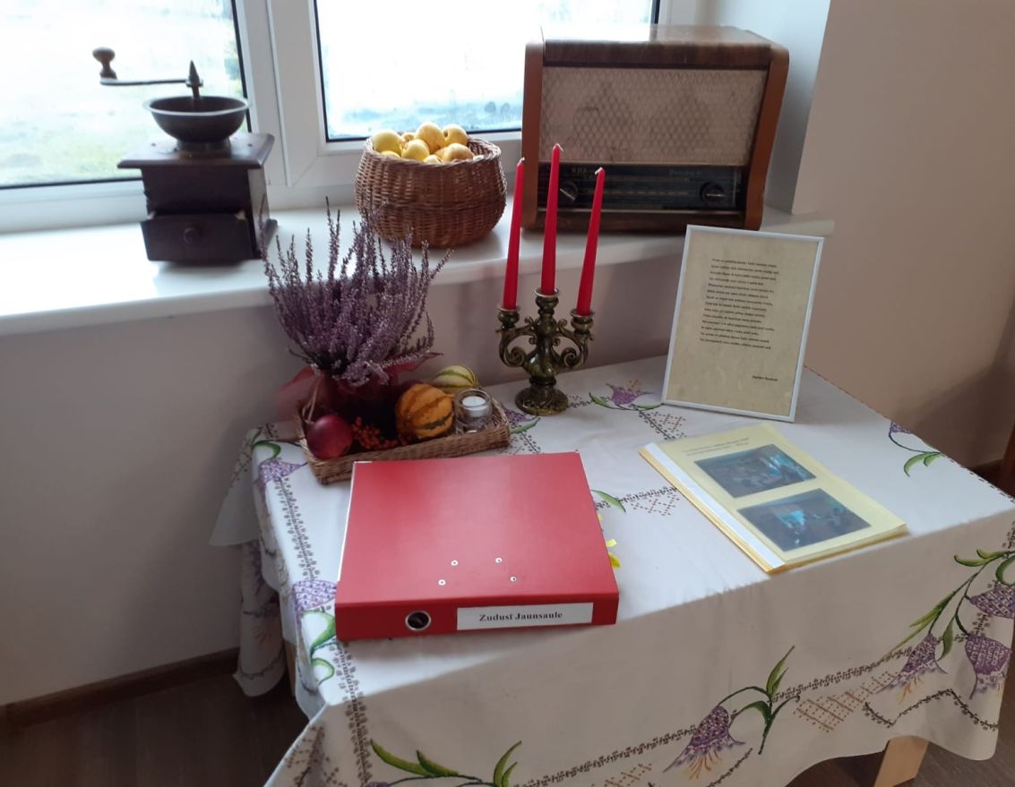 Novadnieku tik&scaron;anās pasākums "Tas notika &scaron;eit &ndash; Jaunsaulē"