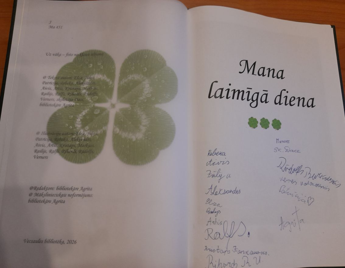 Bērnu rakstītās grāmatiņas "Mana laimīgā diena" atvēr&scaron;ana