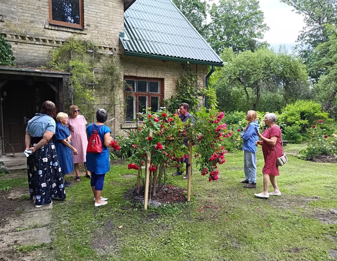 Lasītāju klubiņa tik&scaron;anās Vecumniekos