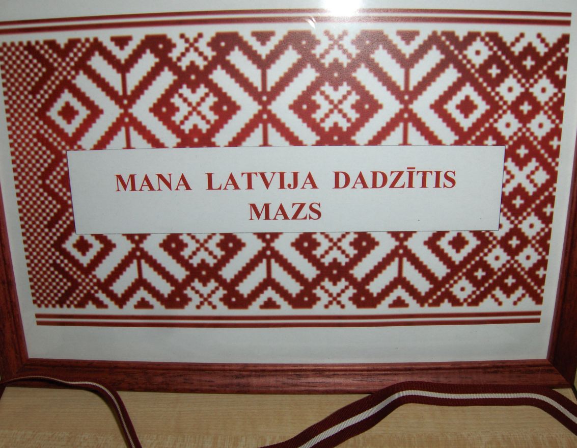 Patriotiska izstāde Bārbeles bibliotēkā