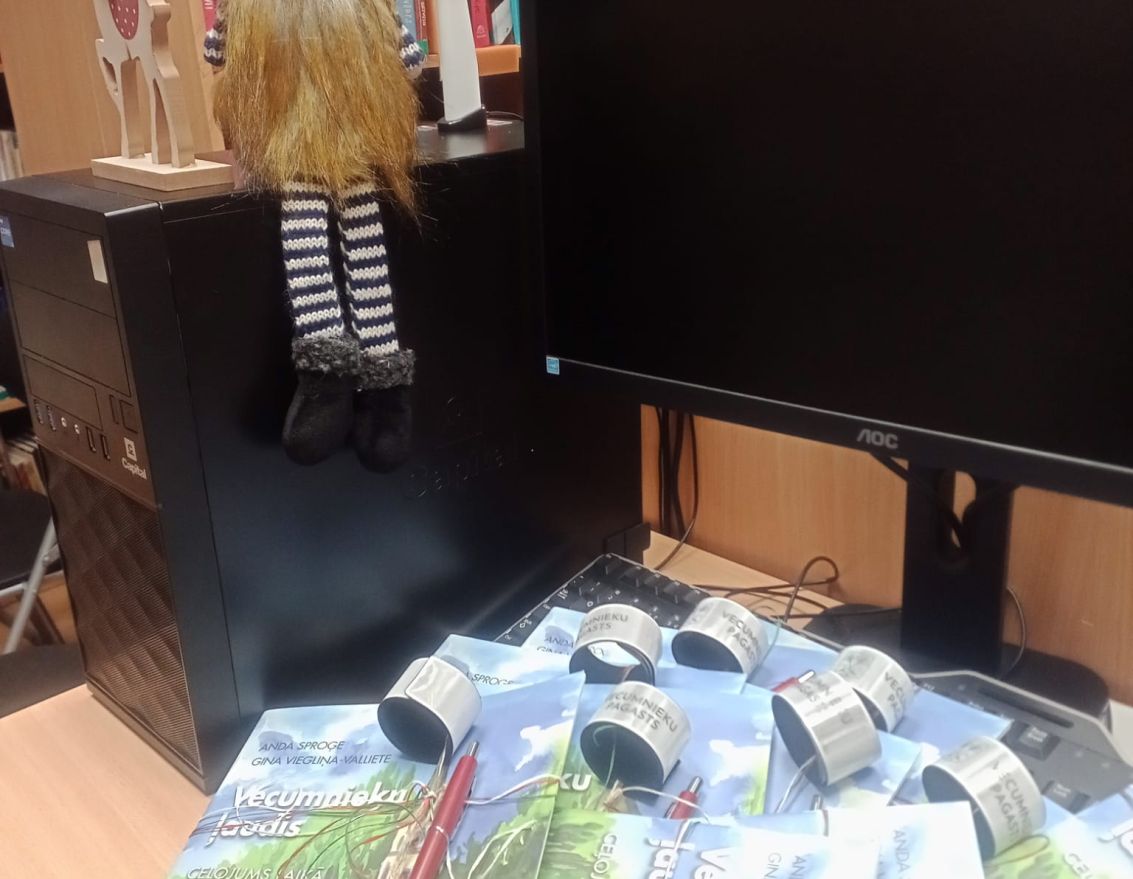 Lasītāju klubiņa "Lapa" 2025. gada noslēdzo&scaron;ā tik&scaron;anās