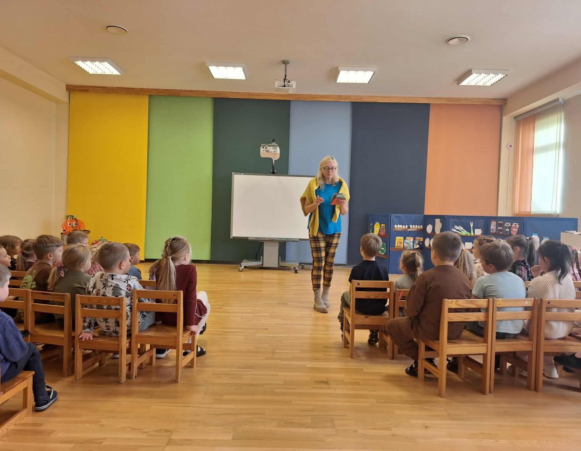 Aizvadīta tik&scaron;anās ar Ievu Samausku