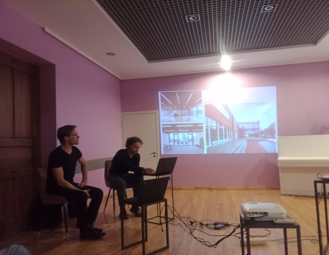 Tik&scaron;anās ar novadniekiem Vecumnieku bibliotēkā