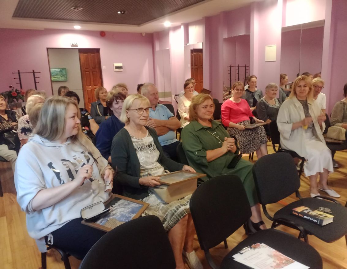 Dzejas dienām veltīts pasākums - Ivetas un Riharda Pudānu koncertprogramma "Citas vērtības"  