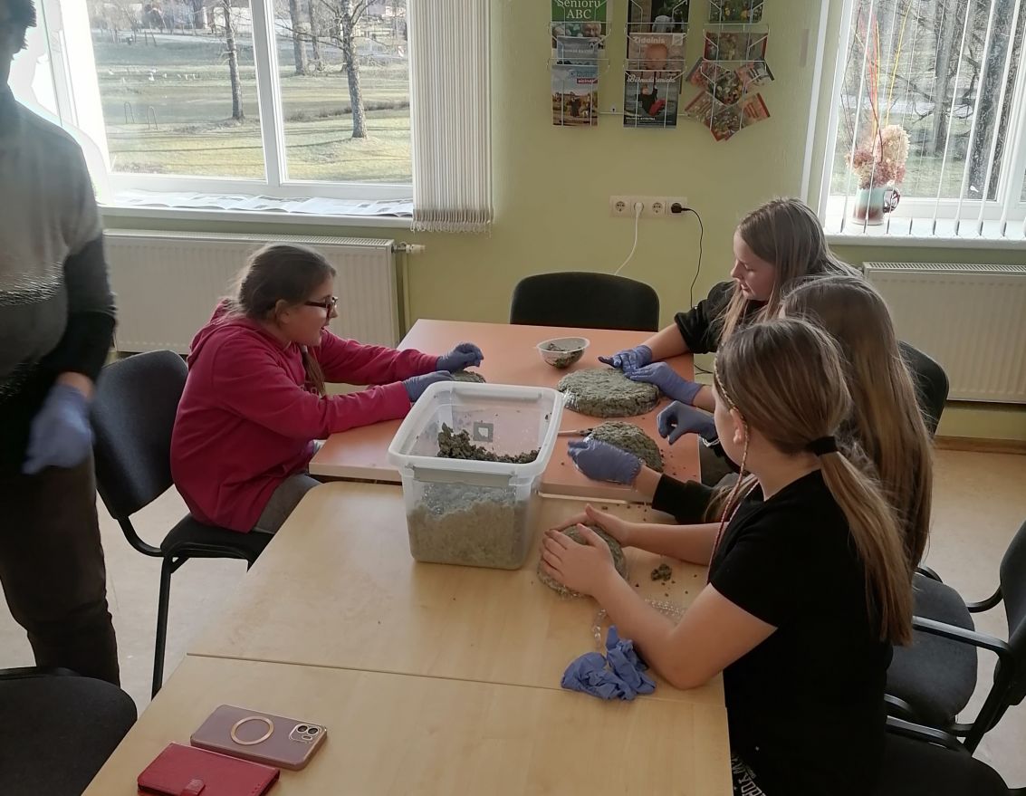 Rado&scaron;ā darbnīca "Lieldienu dekors"