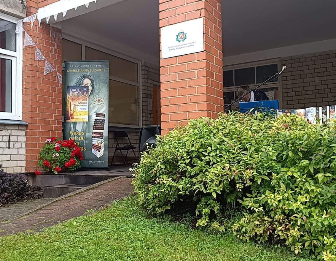 Lasītāju klubiņa "Lapa" tik&scaron;anās