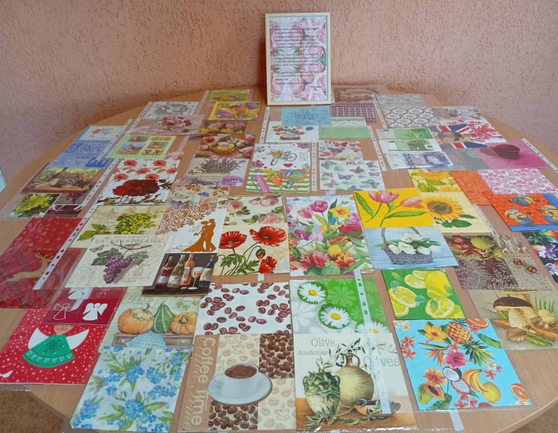 Sarmītes &Scaron;likaites salve&scaron;u kolekcijas izstāde