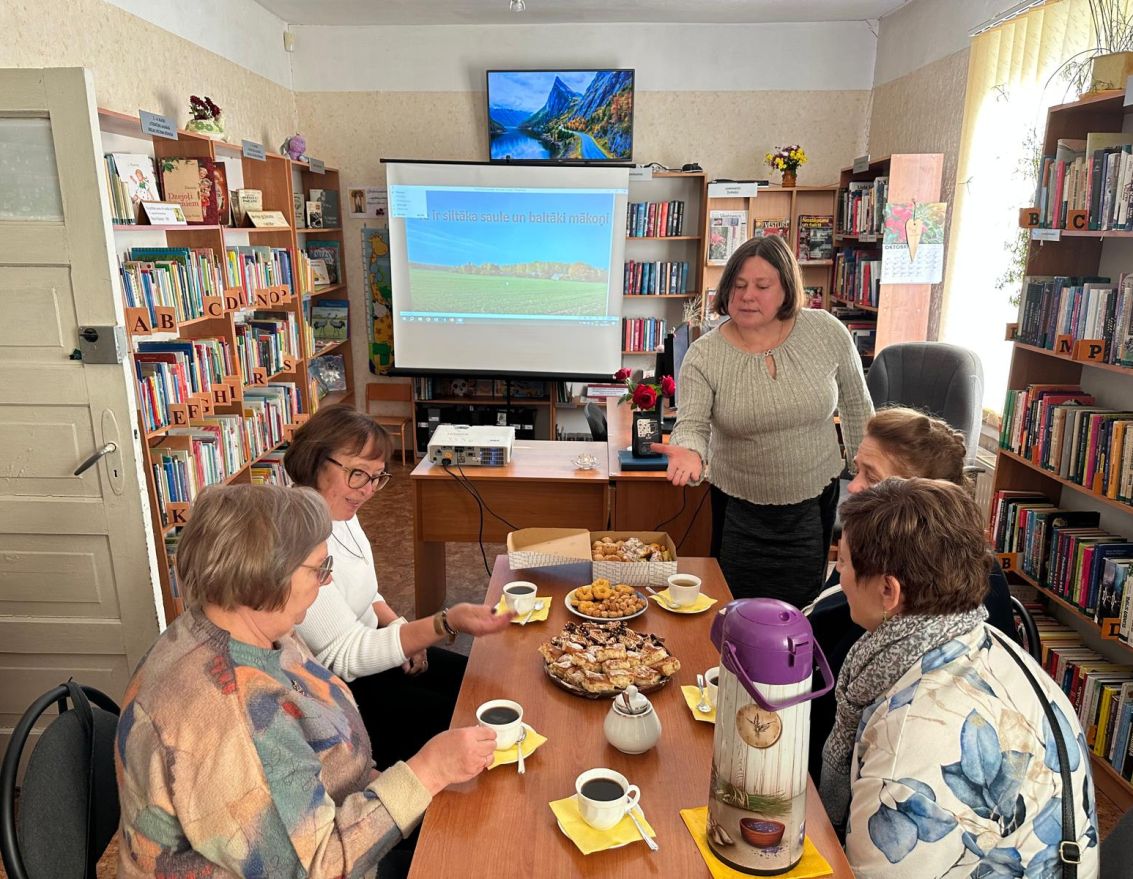 Te ir siltāka saule &ndash; Vecsaules stāsts