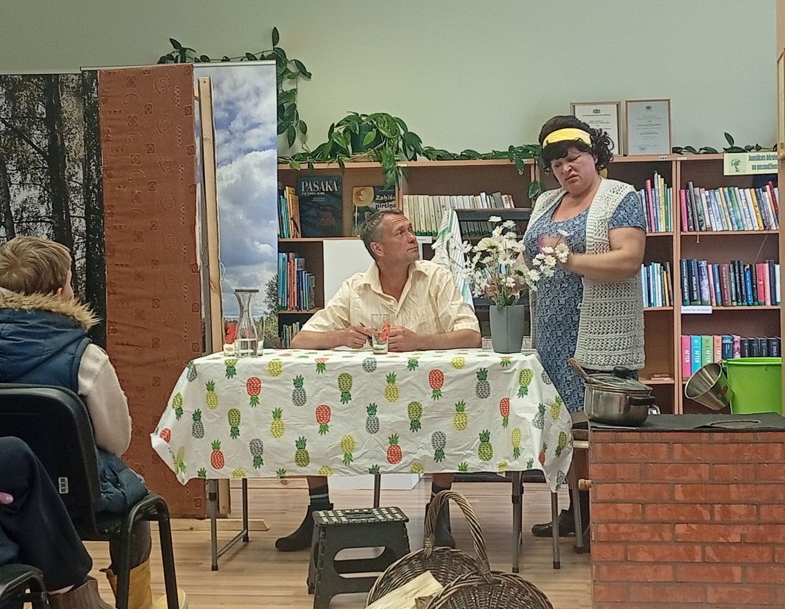 "Gadsimta lapsu medības" Beibežu bibliotēkā