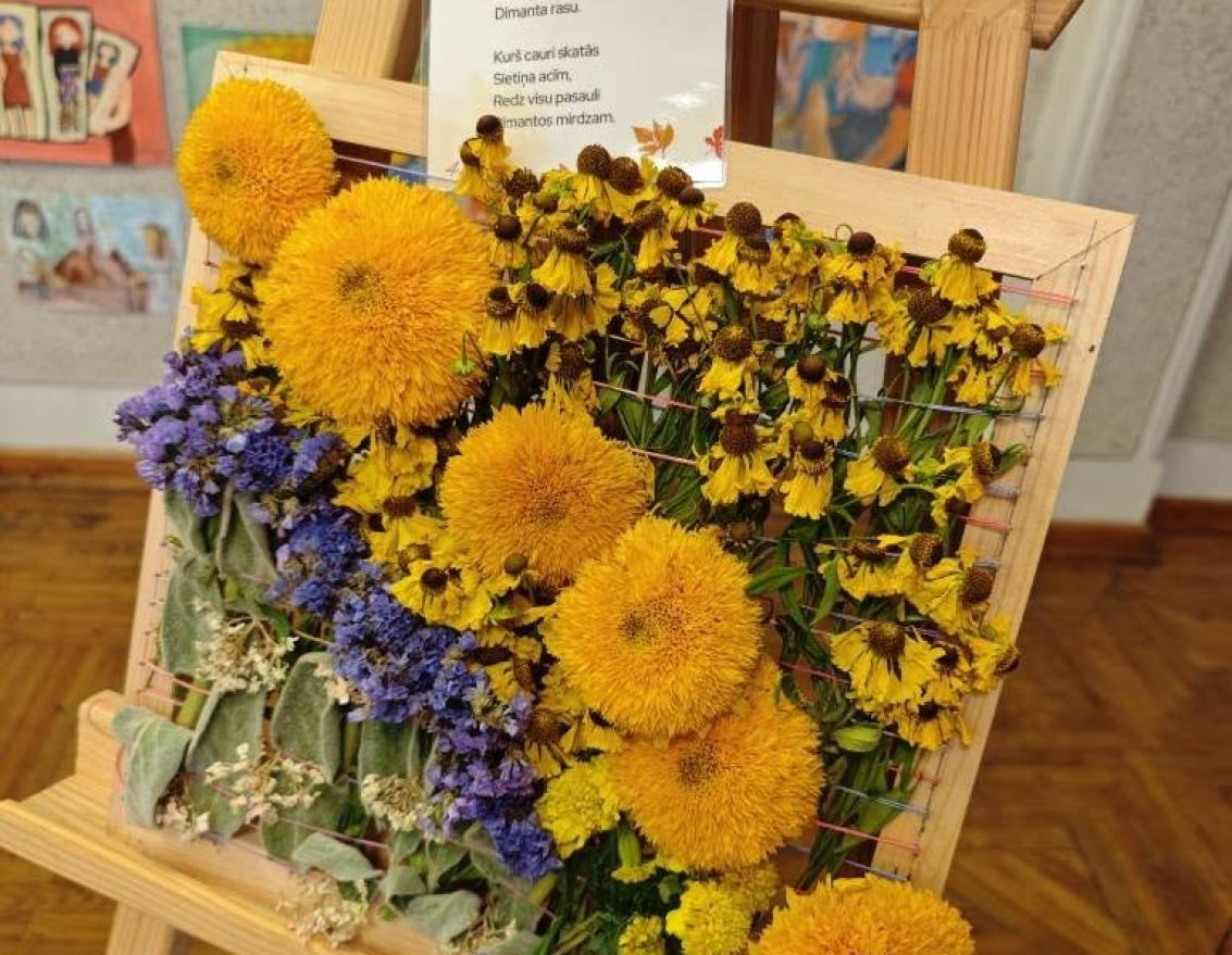 Aizvadītas Dzejas dienas Uzvaras pamatskolā