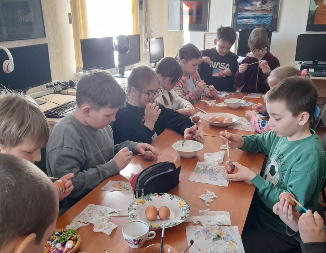 Aizvadīts pasākums "Lieldieniņa gai&scaron;a nāca, sauli nesa azotē"