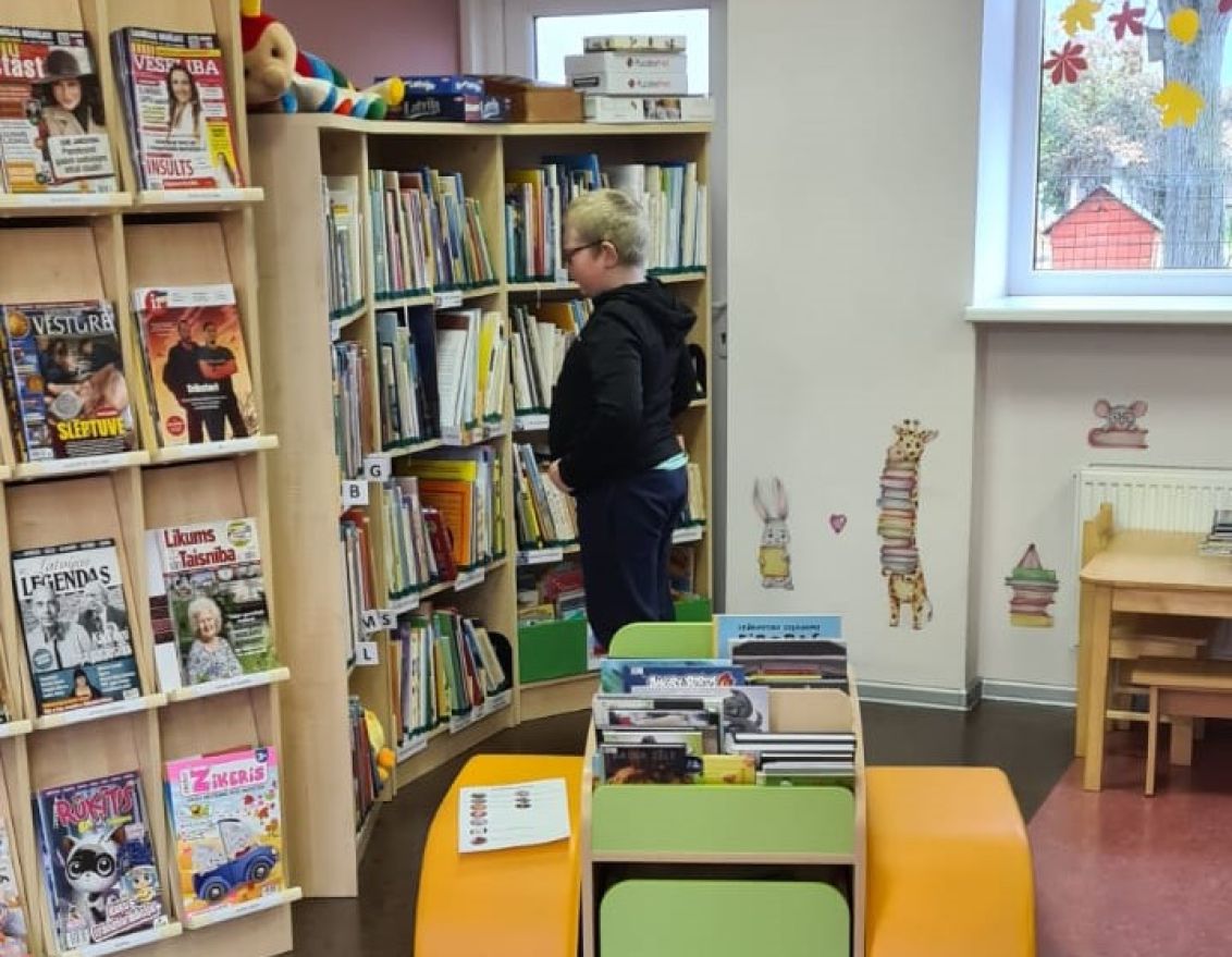 Aizvadīts atraktīvs pasākums Mūsas ciema bērniem "Grāmatu kvests"