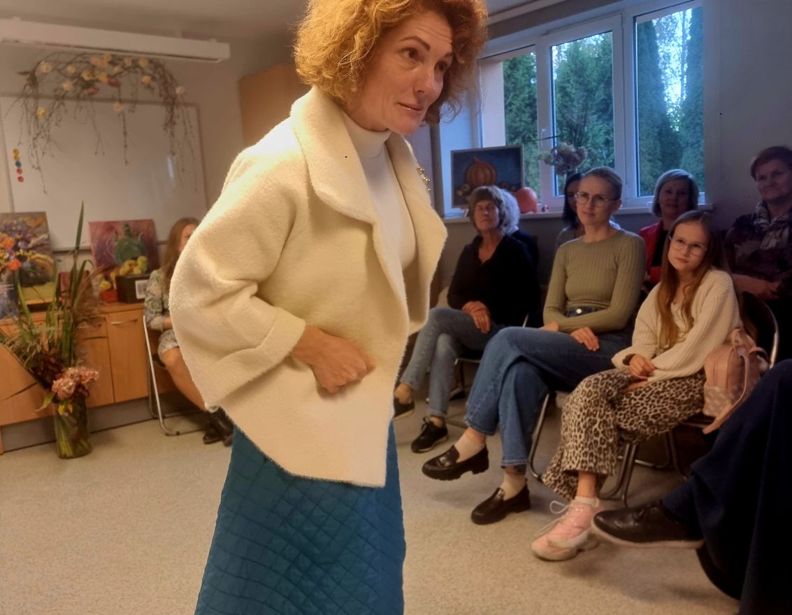 Tik&scaron;anās ar grāmatas "Laimes putekļi" autori Ievu Branti