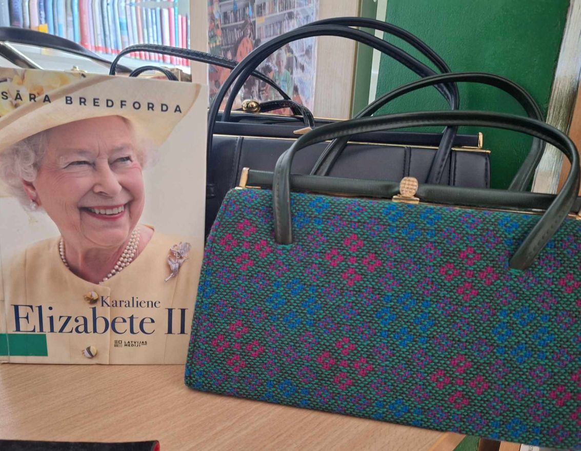 Bērsteles bibliotēkas izstādes martā