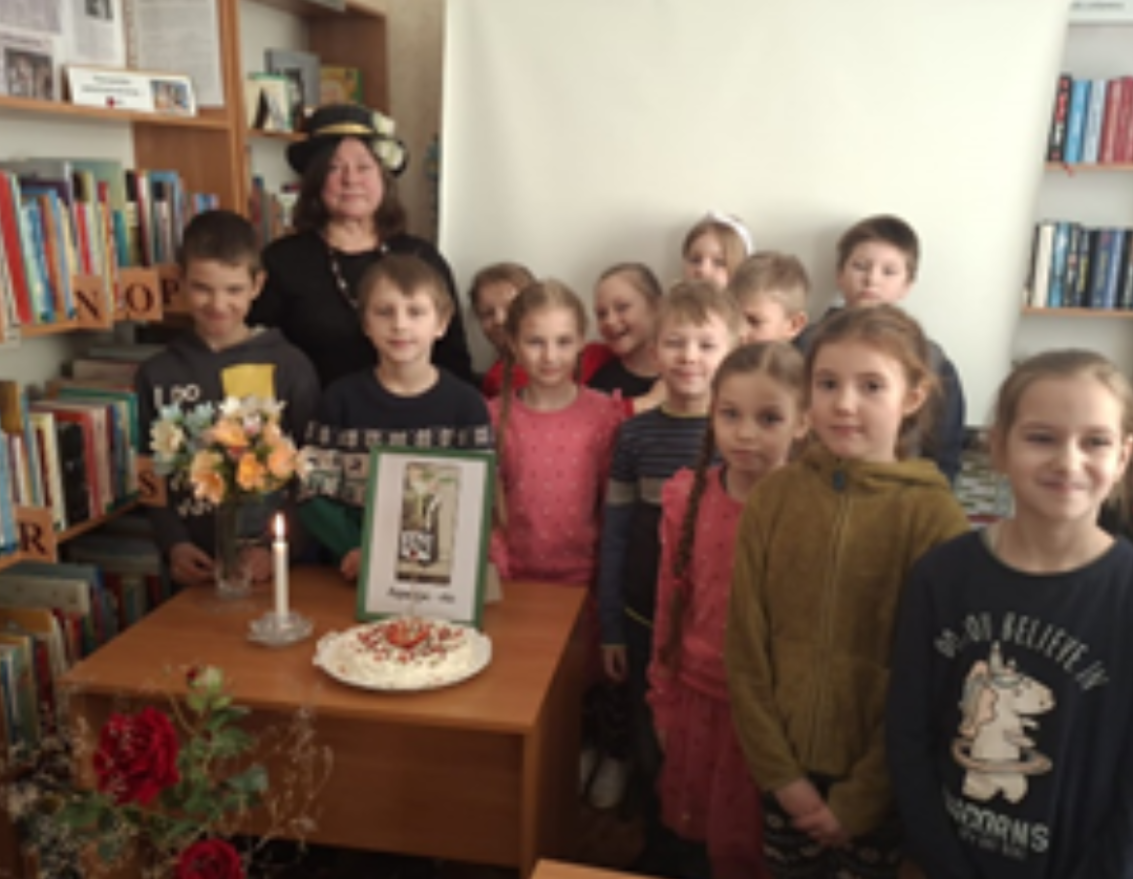  "Pavadā kā pērles sienas senās, mīļās bērnu dienas". Dzejniecei Aspazijai 160