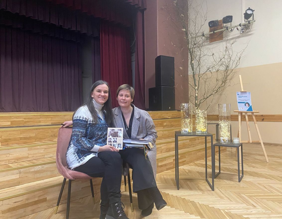 Sarunu cikls "Personība mums līdzās" - tik&scaron;anās ar novadnieci Ilzi Kungu - Melgaili 