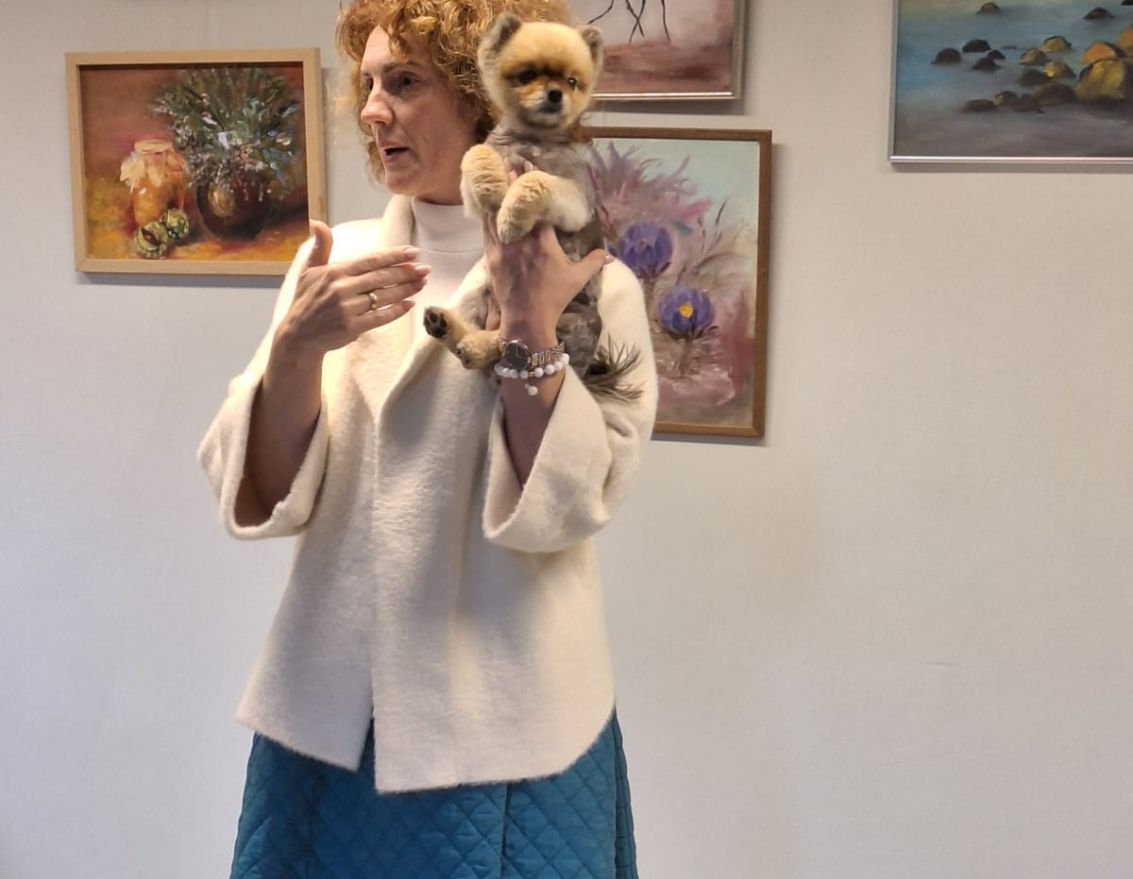 Tik&scaron;anās ar grāmatas "Laimes putekļi" autori Ievu Branti