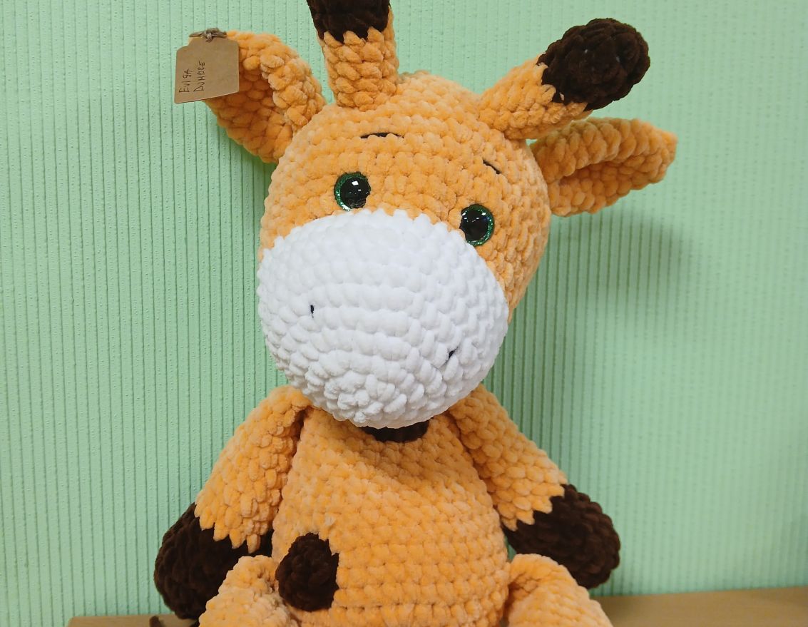 Tamborēto rotaļlietu izstāde Misas bibliotēkā