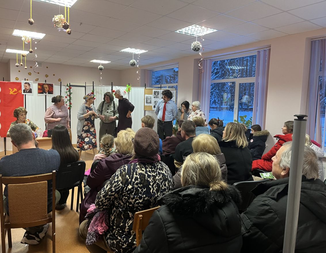 Aizvadīta tik&scaron;anās ar Vecumnieku amatierteātri "Vecmuiža"