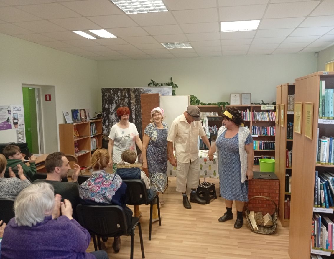 "Gadsimta lapsu medības" Beibežu bibliotēkā