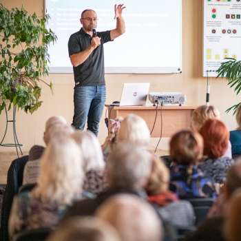 Toms Bricis stāsta par laikapstākļu ietekmi uz cilvēka veselību un prātu