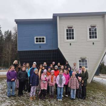Bērnu, jaunie&scaron;u un vecāku žūrijas 2024 izglītojo&scaron;s brauciens