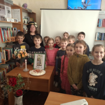  "Pavadā kā pērles sienas senās, mīļās bērnu dienas". Dzejniecei Aspazijai 160