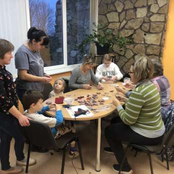 Rado&scaron;ais vakars Grenctālē  "Latvju rotas"