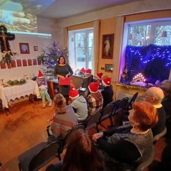 Aizvadīts Ziemassvētku ieskaņas pasākums "Ziemassvētku vakars atkal zemi sedz"