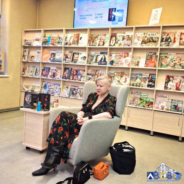 Tikšanās ar Daci Rukšāni 