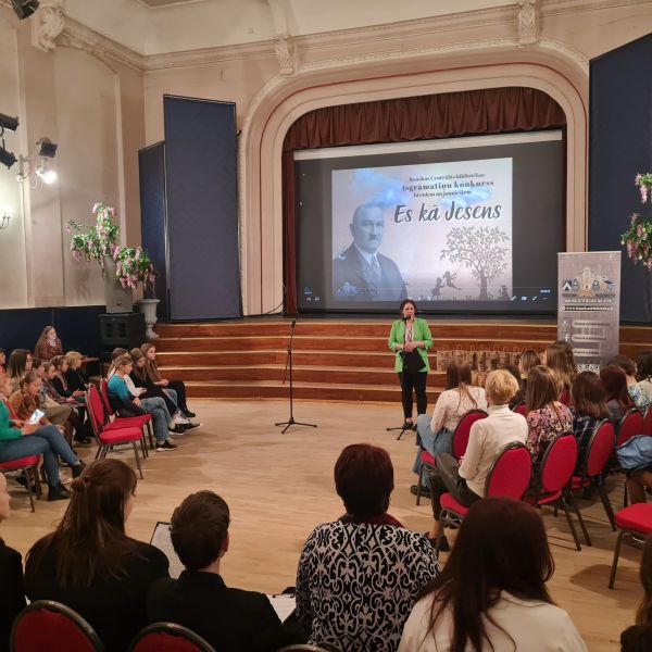 Īsgrāmatiņu konkurss 