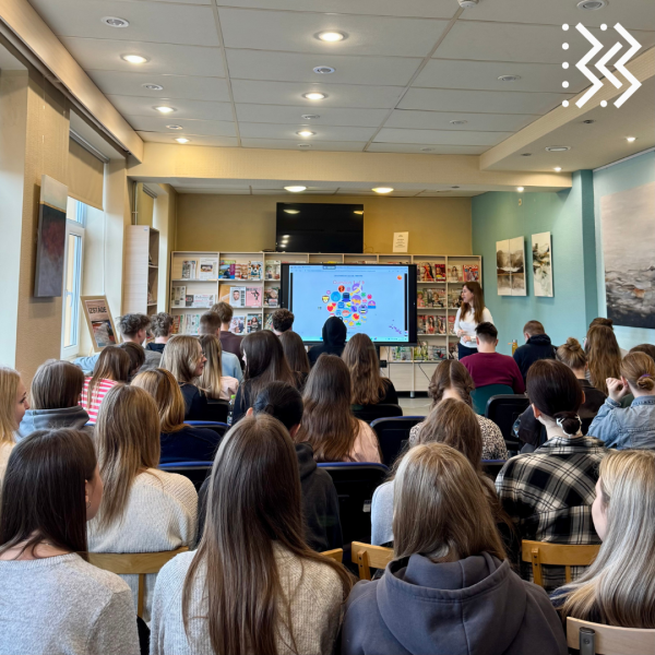  Internetā droši: Kritiskā domāšana un digitālās prasmes. "Digitālā nedēļa 2025" 