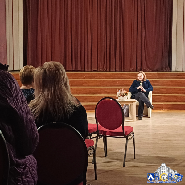 Tikšanās ar Daci Deniņu