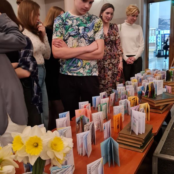 Īsgrāmatiņu konkurss 