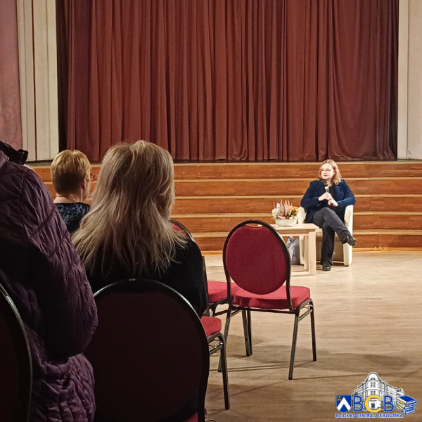 Tikšanās ar Daci Deniņu