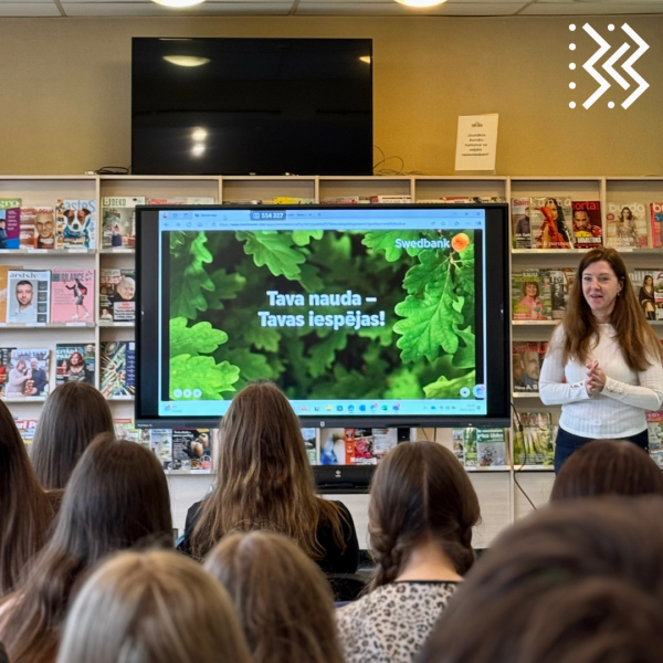  Internetā droši: Kritiskā domāšana un digitālās prasmes. 