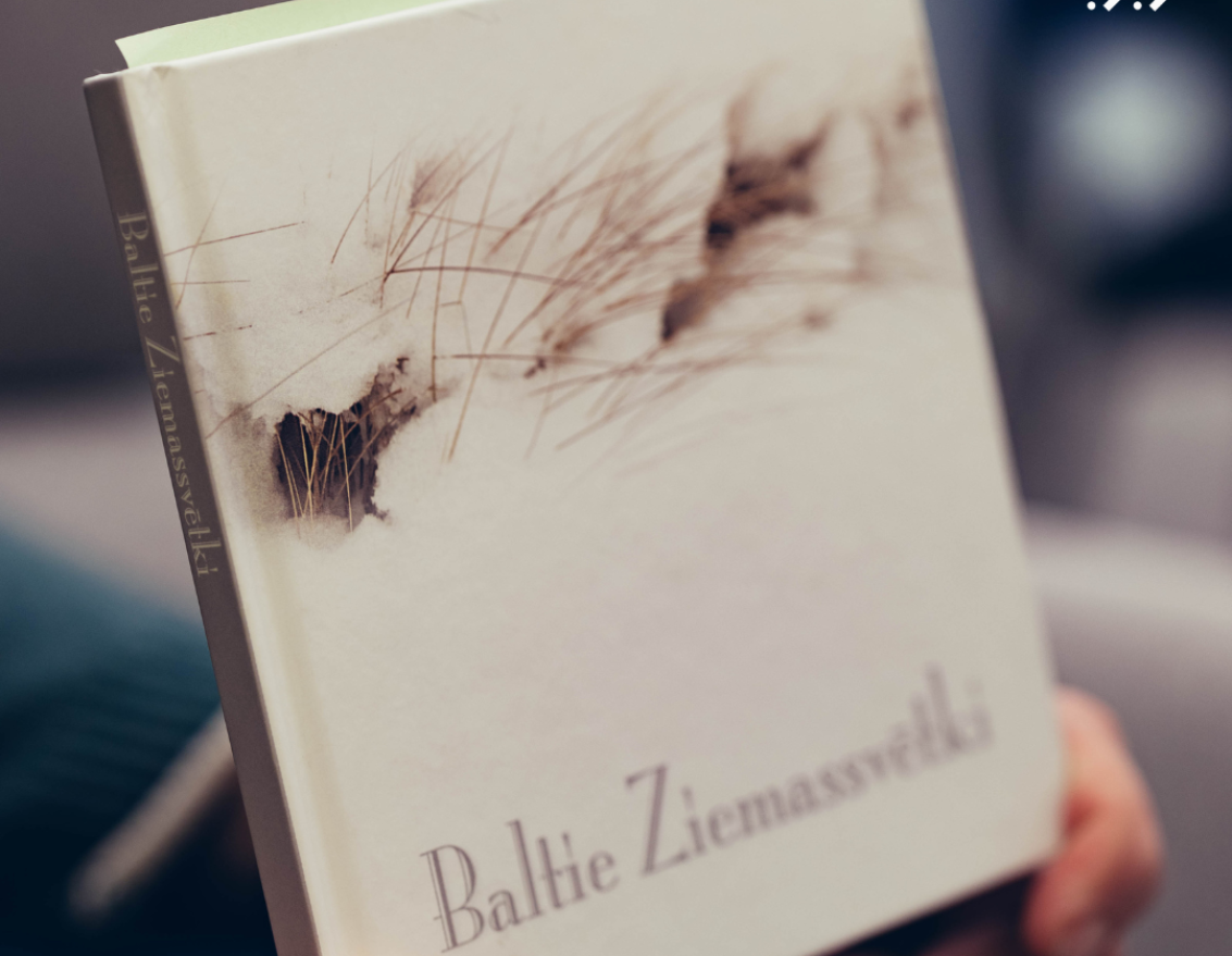 Grāmatu kluba tikšanās decembrī