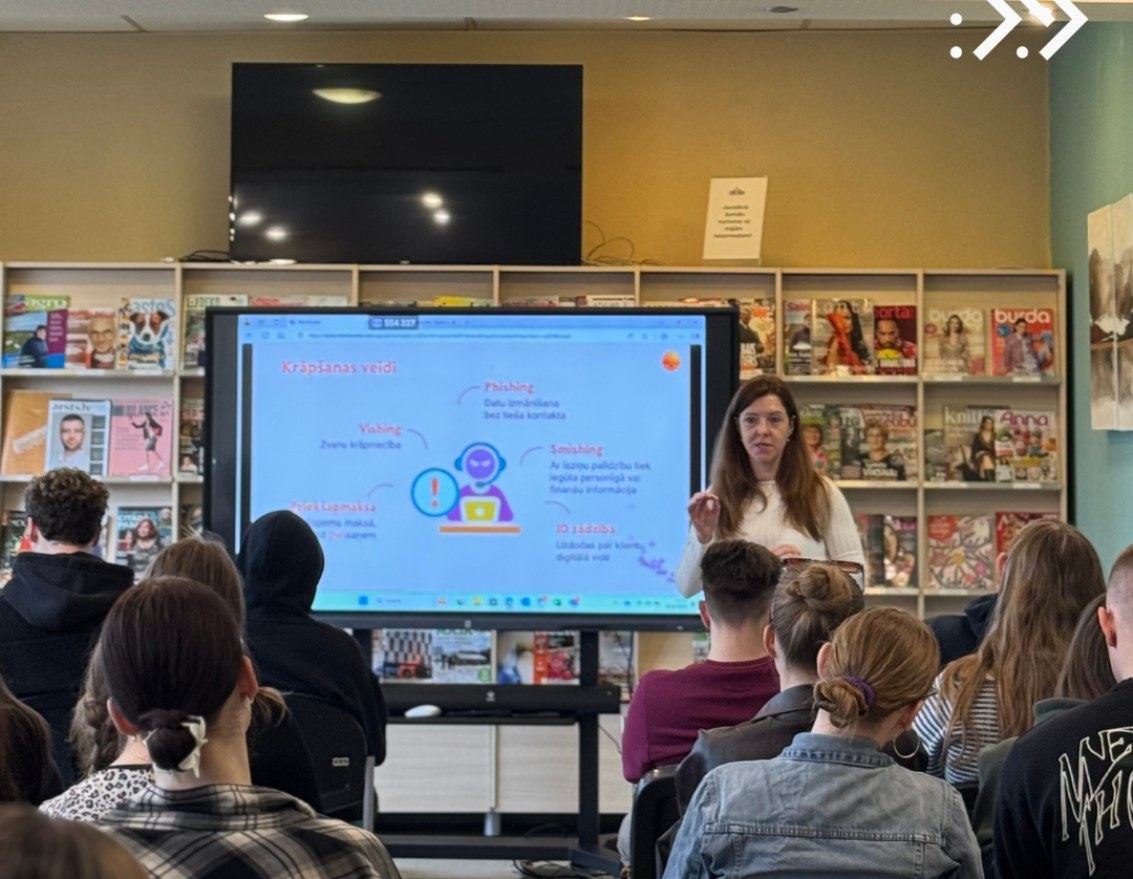  Internetā droši: Kritiskā domāšana un digitālās prasmes. 