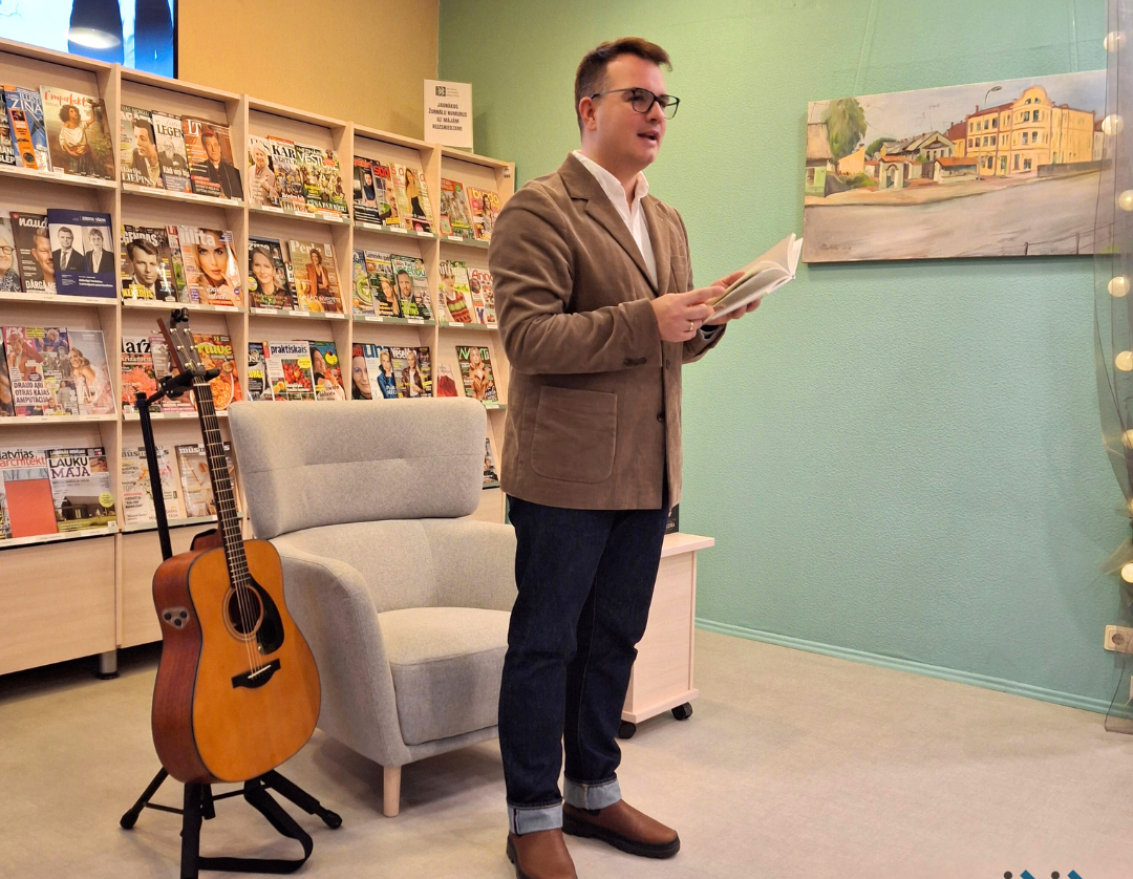 Cilvēcība. Dziesmas un dzeja. Tikšanās ar Mārtiņu Kanteru