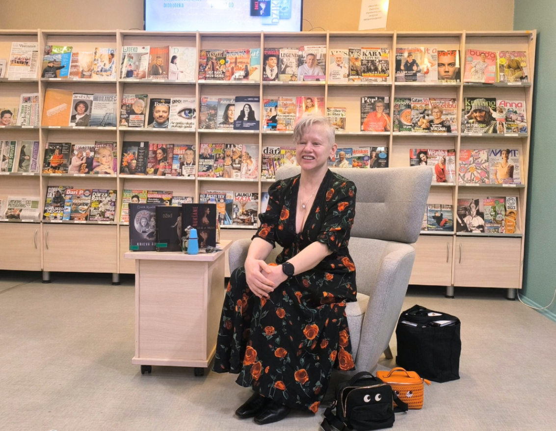 Tikšanās ar Daci Rukšāni 