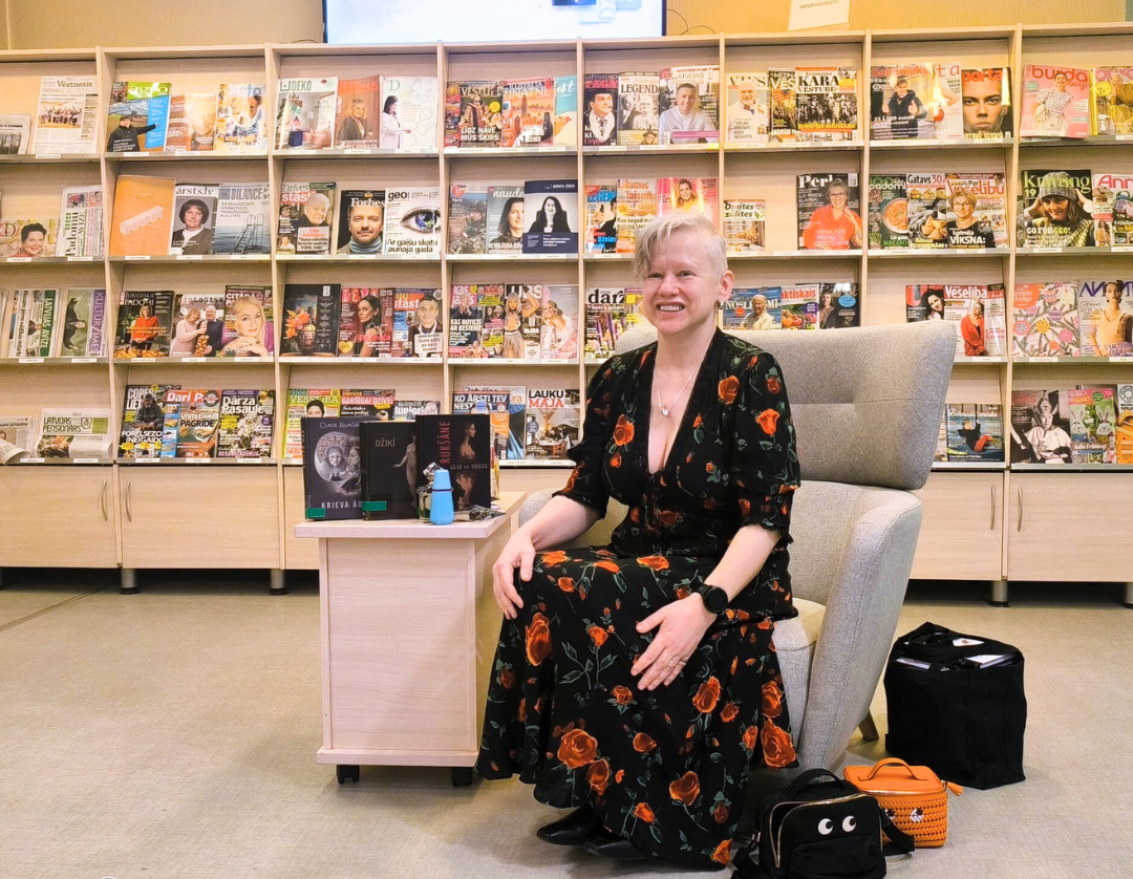 Tikšanās ar Daci Rukšāni 