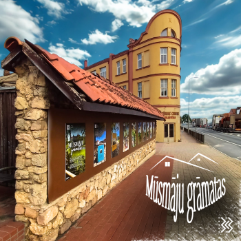 Izstāde "Mūsmāju grāmatas" pilsētvidē